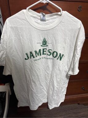 Jameson tee shirt size XL